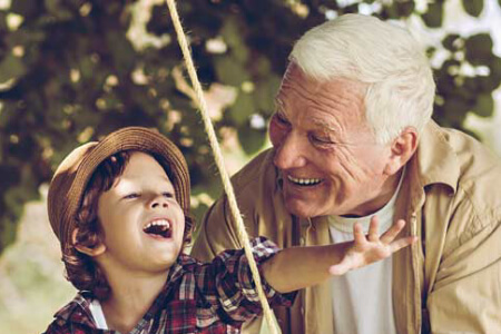 Comment célébrer la fête des grands-pères de manière mémorable